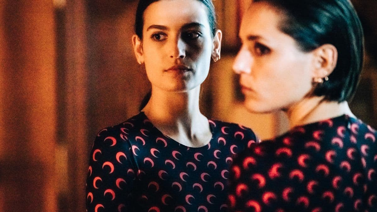 Alma Jodorowsky et Jehnny Beth dans la série "Split" Alma Jodorowsky et Jehnny Beth dans la série "Split"