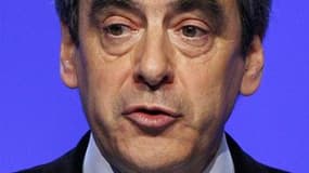 Les valeurs du Front national sont incompatibles avec celles de l'UMP, parti de Nicolas Sarkozy, et il ne saurait y avoir un accord entre les deux formations pour les législatives de juin, déclare le Premier ministre dans une interview publiée dans l'édit
