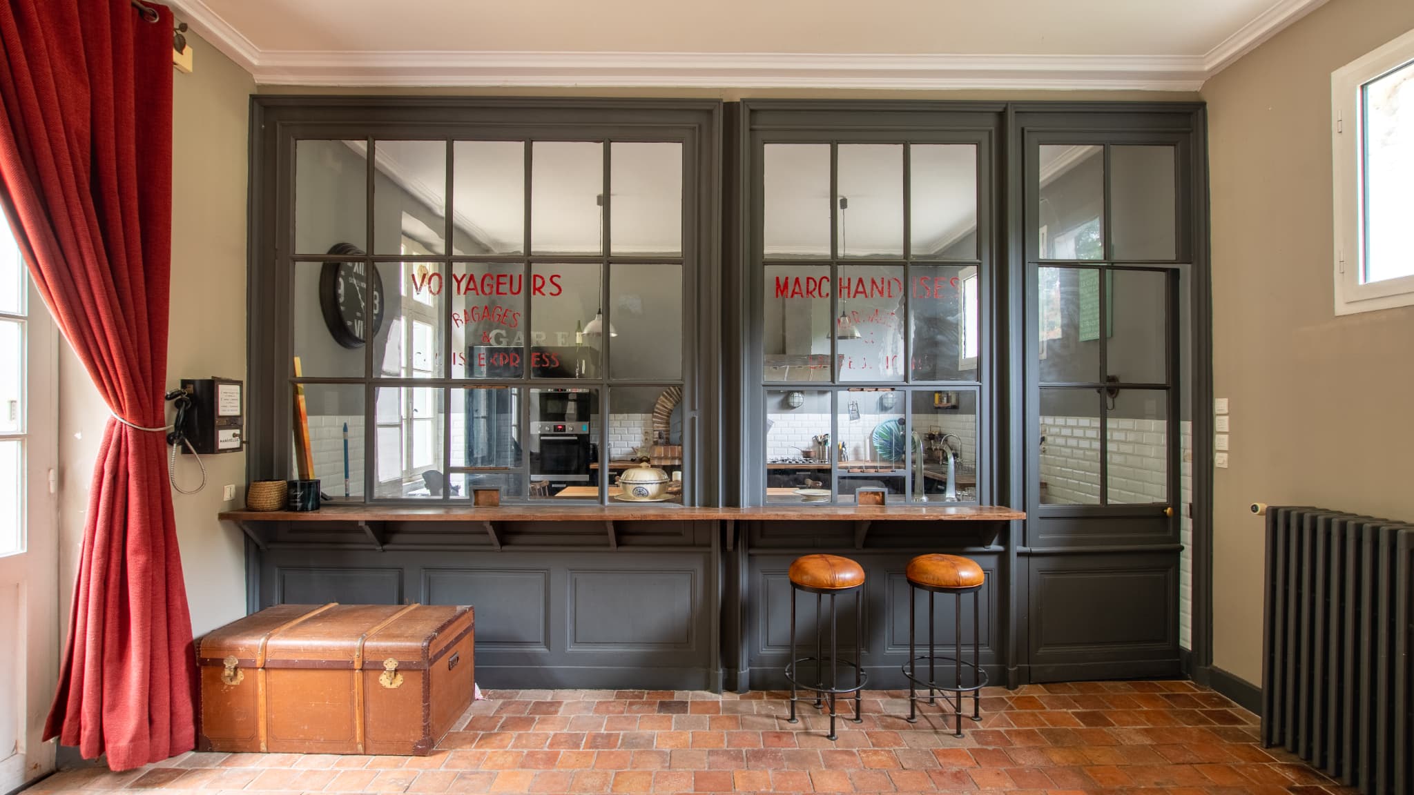 Les amoureux de déco ou de patrimoine trouveront leur bonheur dans cette ancienne gare. 