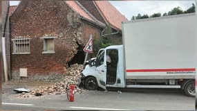 Un véhicule a percuté la façade d'un bâtiment à Auchy-lez-Orchies