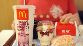 McDonald's assure que cela permettra de se passer de plus de 3.000 tonnes de plastique pour ses activités au Royaume-Uni et en Irlande.