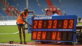 Jacob Kiplimo (Ouganda) a battu le record du monde du 10.000 m en mai 2021 