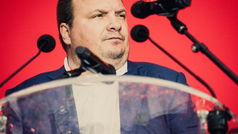 "On fait plus attention à des maires issus des quartiers populaires que ceux accusés de viols", dénonce Fabien Gay