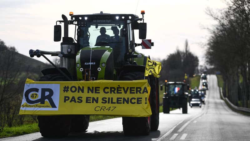 Agriculteurs en colère: le convoi Agen-Rungis va 