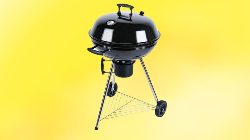 Ce barbecue charbon est la star de ce mois chez Cdiscount, vu le prix on comprend vite pourquoi