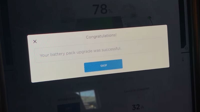Sur certaines versions de Tesla, la mise à jour à distance de la batterie peut permettre d'augmenter l'autonomie.