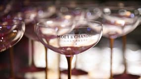 De l'ecstasy liquide dans des bouteilles de champagne
