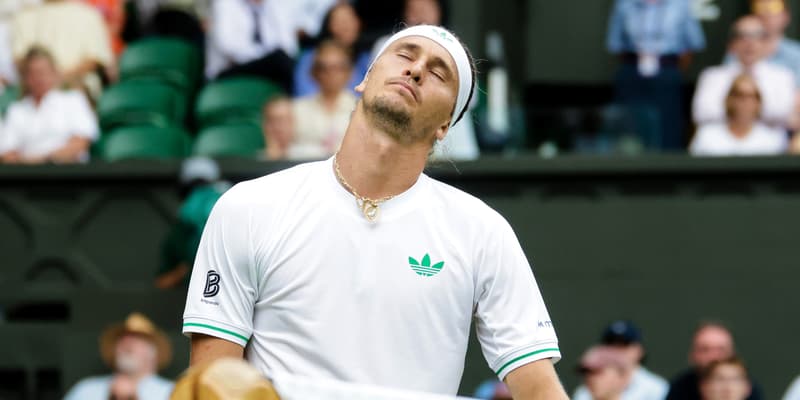 Alexander Zverev désabusé lors de sa défaite contre Arthur Rinderknech (7-6, 6-7, 6-3, 6-7, 6-4) au 1er tour de Wimbledon, le 1er juillet 2025