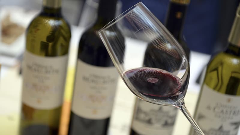Baisse de la consommation de vin: les vignerons du Bordelais lancent leur plus vaste campagne de pub en 10 ans