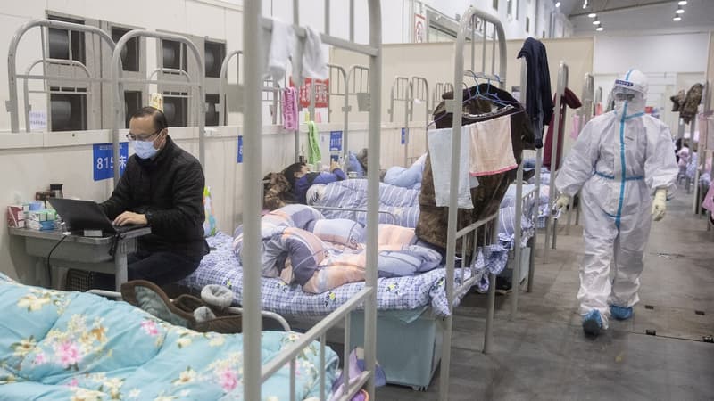Patients contaminés par le coronavirus hospitalisés à Wuhan, en Chine, le 17 février 2020