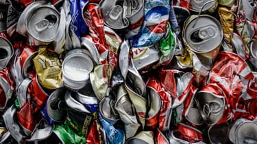 Des canettes de sodas