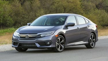 C'est une Honda Civic comme celle-ci que Brevan Jorgenson a transformé en voiture autonome.