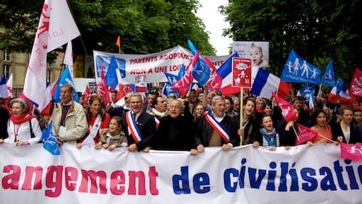 Une te^te de cortège de la Manif pour tous.