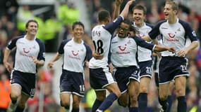 Edgar Davids avec Tottenham et Robbie Keane (à gauche)