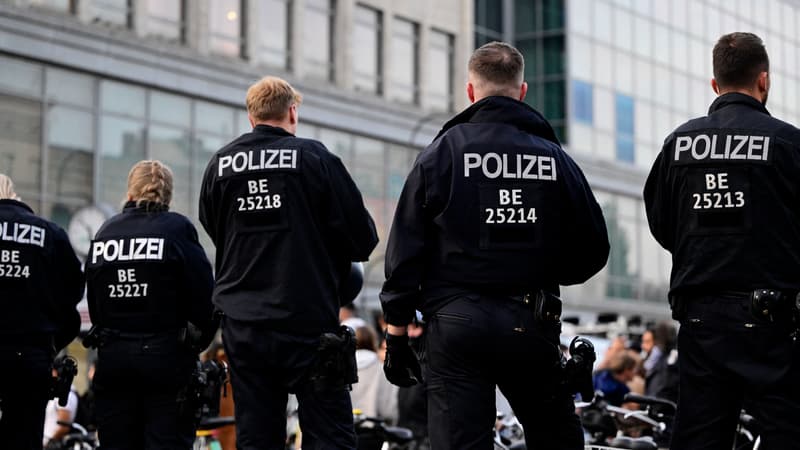 Des policiers à Berlin, en Allemagne. Photo d'illustration