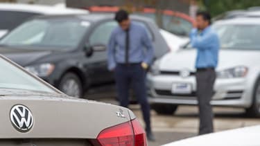Volkswagen a indiqué que près d'un million de véhicules équipés du logiciel truqueur avaient été vendus en France.