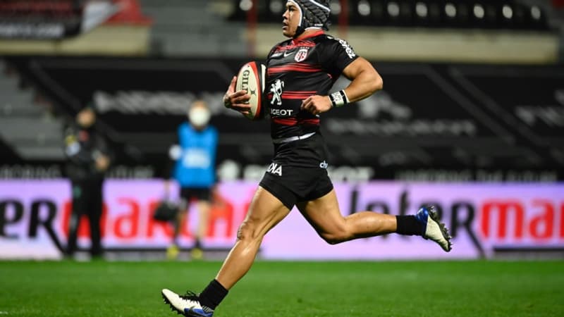 Champions Cup: la belle image de Kolbe nettoyant le terrain après la victoire de Toulouse