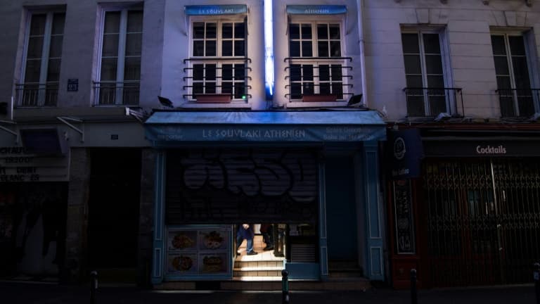 Un restaurant fermé pour cause de confinement, le 3 novembre 2020 à Paris Un restaurant fermé pour cause de confinement, le 3 novembre 2020 à Paris