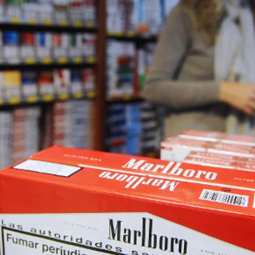 Tabac: la France va contrôler les importateurs de plus de 10 cartouches
