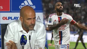 OL 2-1 Ajaccio : "Lacazette peut mieux faire", Bosz exigeant avec son capitaine