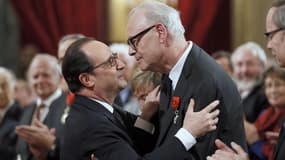 François Hollande a décoré Patrick Modiano mercredi 18 février à l'Elysée.