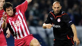 Raul Bravo au duel face à Yoann Gourcuff en 2010