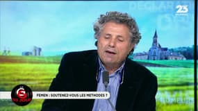 La GG du jour: Deux Femen défient les religions - 06/02