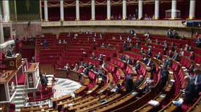 Retraites: l'Assemblée adopte le volet organique de la réforme