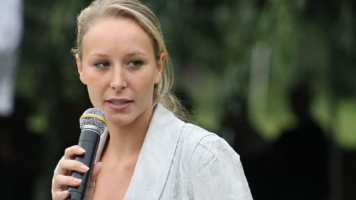 Marion Maréchal-Le Pen le 1er septembre 2012 à Livré-La-Touche, en Mayenne