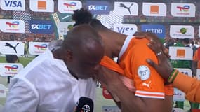 Sébastien Haller en pleurs au micro de Basile Boli après la finale de la CAN, le 11 février 2024.