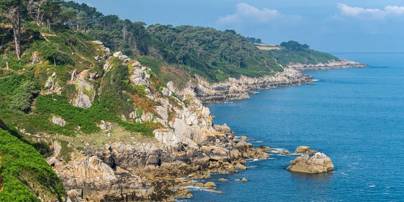Les roches blanches de Douarnenez (Finistère). 