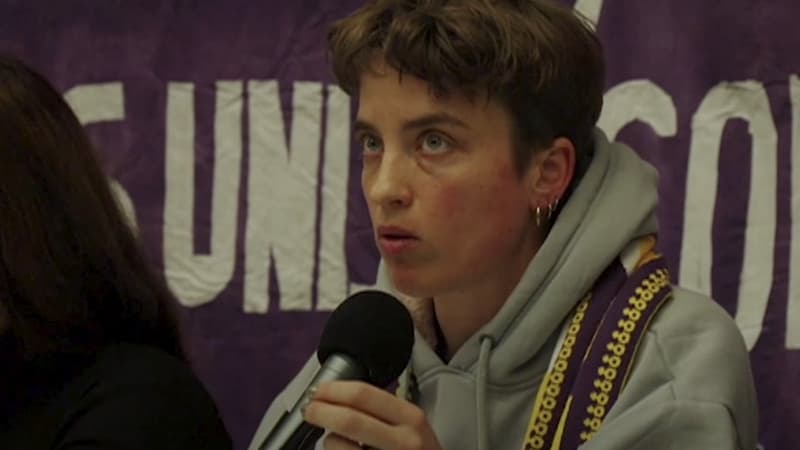 Adèle Haenel lors d'une réunion publique sur la mobilisation contre la réforme des retraites, organisée par le collectif Du Pain & Des Roses à l’université Paris 8, le 20 février.