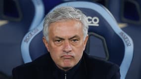José Mourinho, l'air contrarié