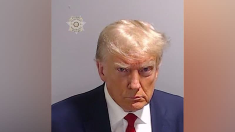 Mugshot de Donald Trump, pris le 24 août 2023 dans une prison a Atlanta, diffusé sur CNN