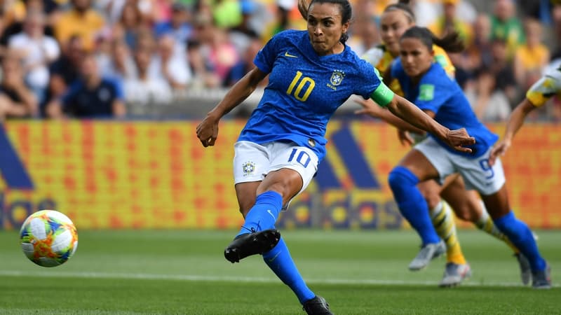Marta détient le record du nombre de buts en Coupe du monde. Et l'a fait savoir à un journaliste.