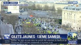 Les images des gilets jaunes qui commencent à se rassembler sur les Champs-Élysées 