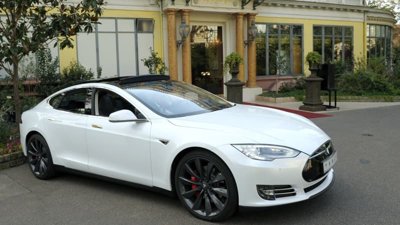 Des Tesla Modèle S ont été vendues à moitié prix.
