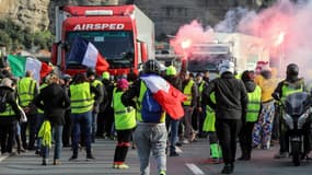 Le 22 décembre 2018, les gilets jaunes français rejoins par des manifestants italien à la frontière de Vintimille.