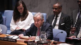 Le secrétaire général de l'ONU, António Guterres, à l'occasion d'une réunion du Conseil de sécurité sur la situation au Moyen-Orient au siège de l'ONU, le 2 octobre 2024 à New York.  