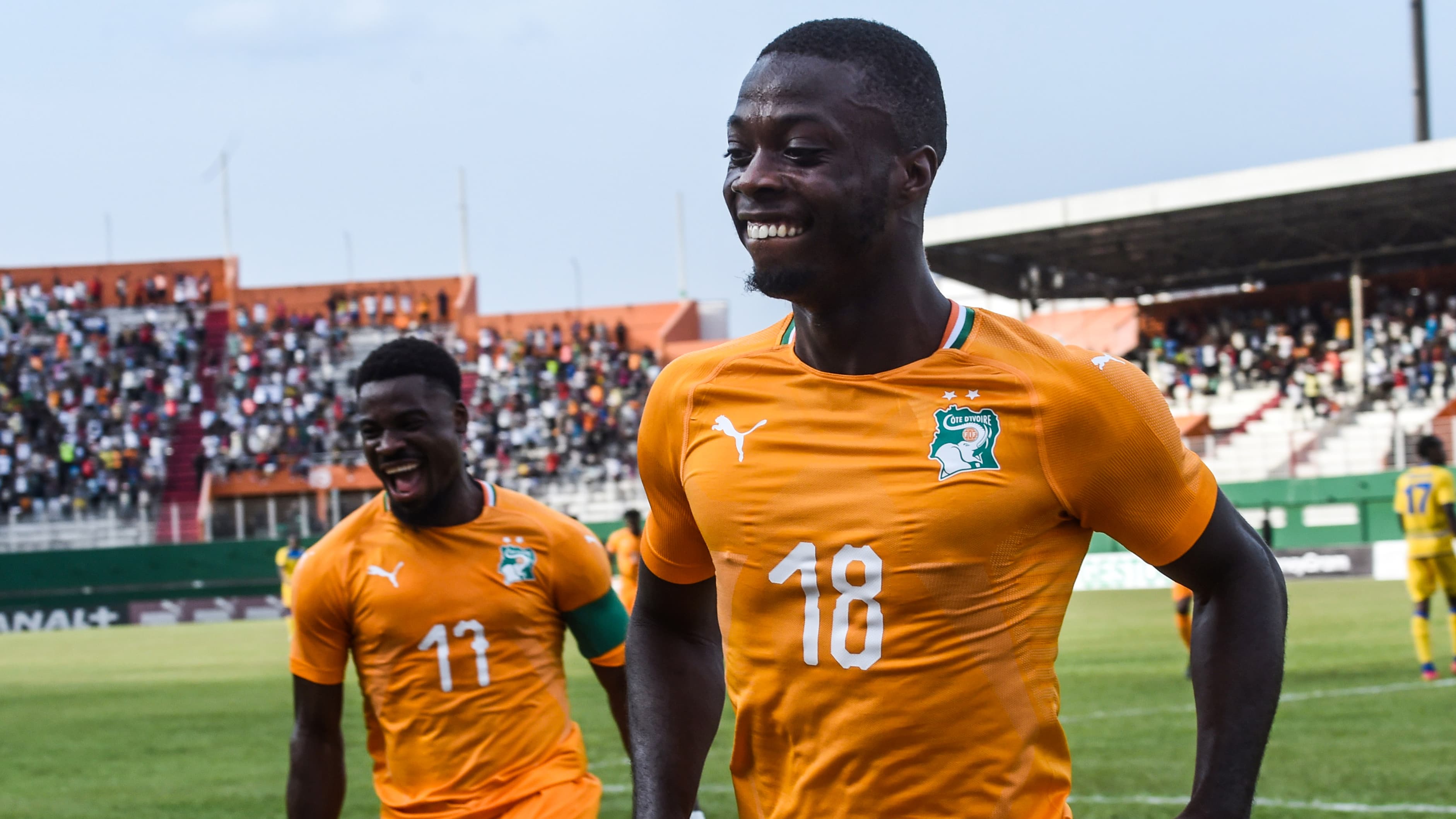 Nicolas Pepe (avec Serge Aurier) Nicolas Pepe (avec Serge Aurier)