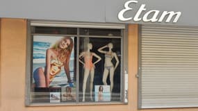 La vitrine d'une boutique Etam (Photo d'illustration).