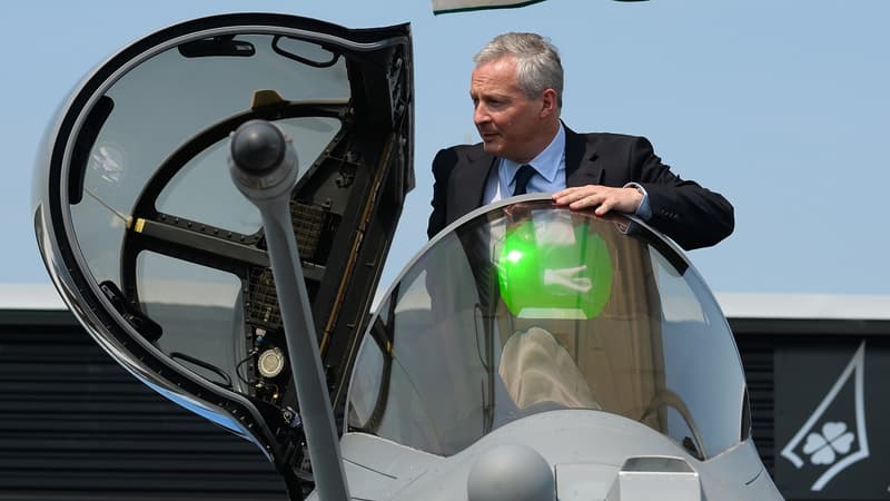 "Pour que cette industrie de défense européenne soit viable, il faut que les Européens soient clients de cette industrie européenne", estime Bruno Le Maire, ministre de l'Economie