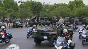 Emmanuel Macron passe en revue les troupes le 14-Juillet.