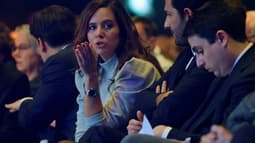 Sarah Knafo, compagne et conseillère du candidat d'extrême droite Eric Zemmour, le 5 décembre 2021, lors d'un meeting à Villepinte, en banlieue parisienne