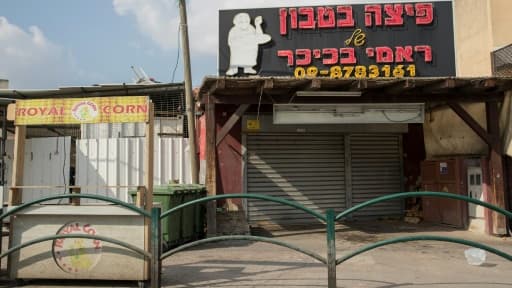 Grève générale des commerçants de la ville arabo-israélienne de Qalansuwa pour protester contre la destruction la veille de maisons de Bédouins dans le désert du Néguev, le 19 janvier 2017
