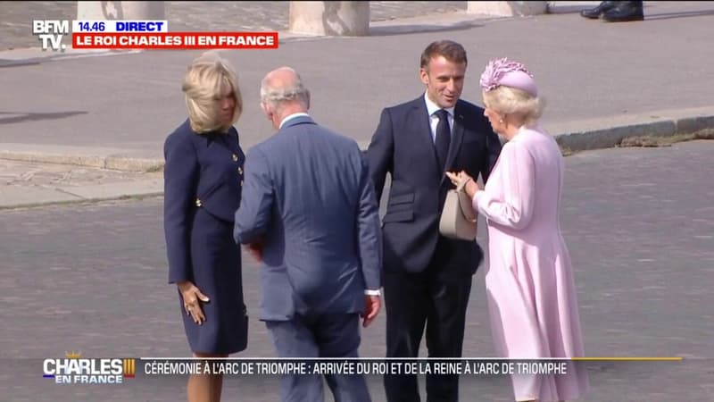 Charles III et Camilla accueillis par Emmanuel et Brigitte Macron à l'Arc de Triomphe