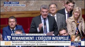 Remaniement: l'opposition de droite dénonce "cacophonie" et "affaiblissement de l’exécutif"