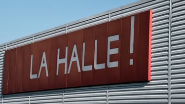Les magasins La Halle, ex-marque phare du géant français de l'habillement et de la chaussure Vivarte, est à la peine.