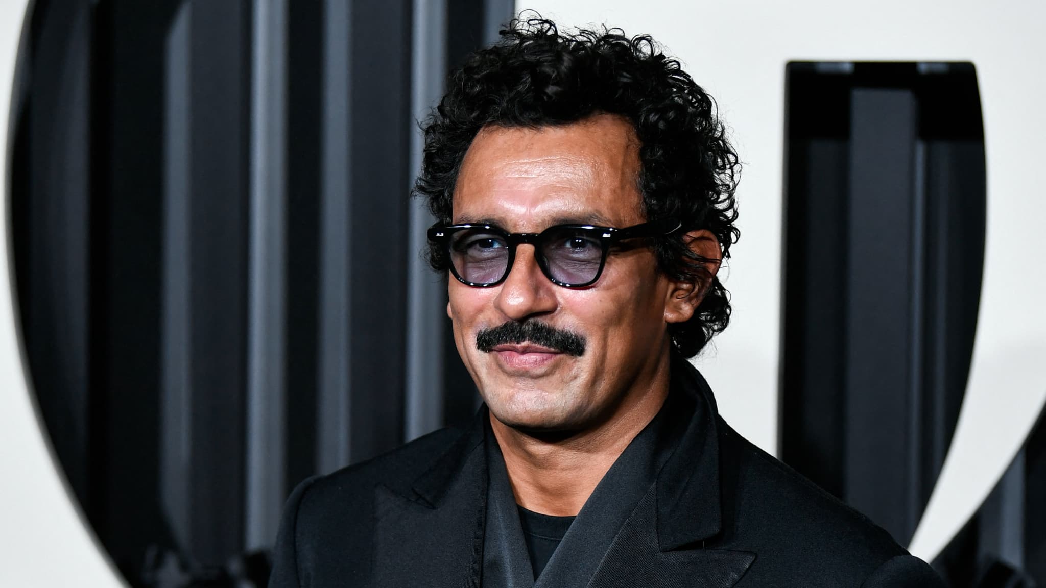 Haider Ackermann au gala annuel d'ouverture de la saison à l'Opéra Garnier à Paris en septembre 2021 Haider Ackermann au gala annuel d'ouverture de la saison à l'Opéra Garnier à Paris en septembre 2021