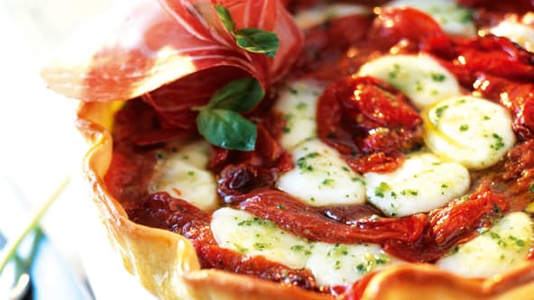 Découvrez notre recette de tartelettes tomates, mozzarella et basilic en cliquant ici.